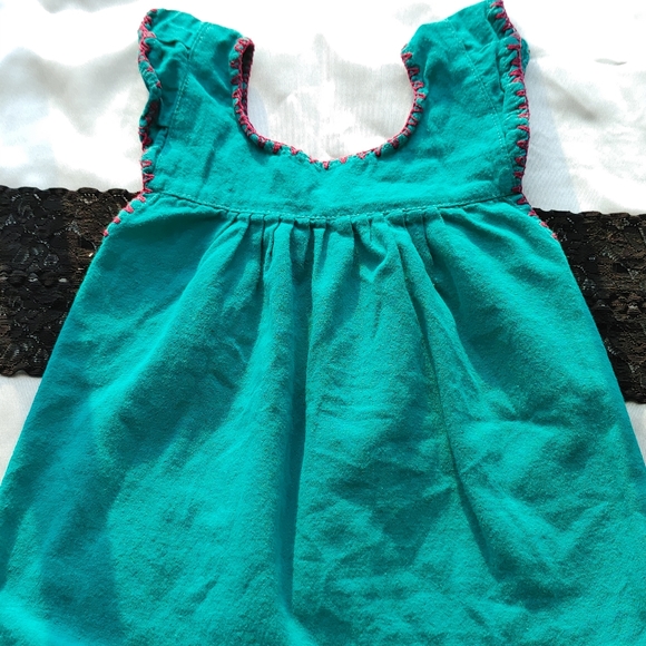 Authentic 🇲🇽 Mexican embroidered dress 2-3 years - Picture 2 of 7